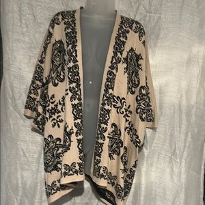 Elegant Black and Cream Women's Sweater